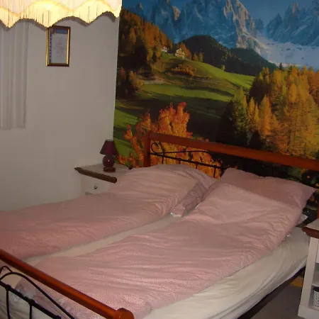 Gemuetlich Bei Theo Apartment Arzberg (Bavaria)